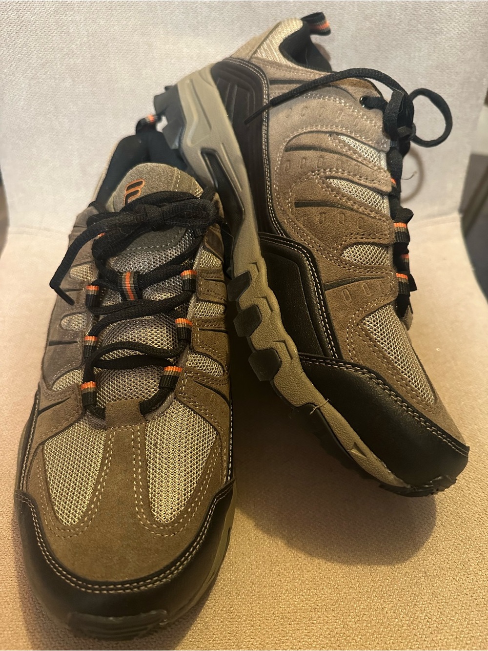 Fila Men's Brown and Black Trail Running Shoes with Orange Accents 11.5 New